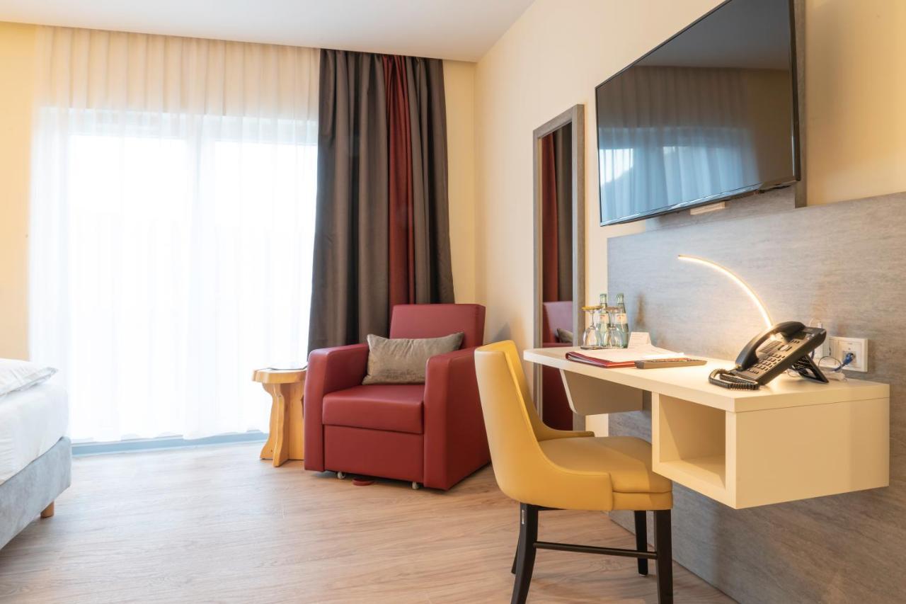 Mythenresort Heimdall Thale Buitenkant foto